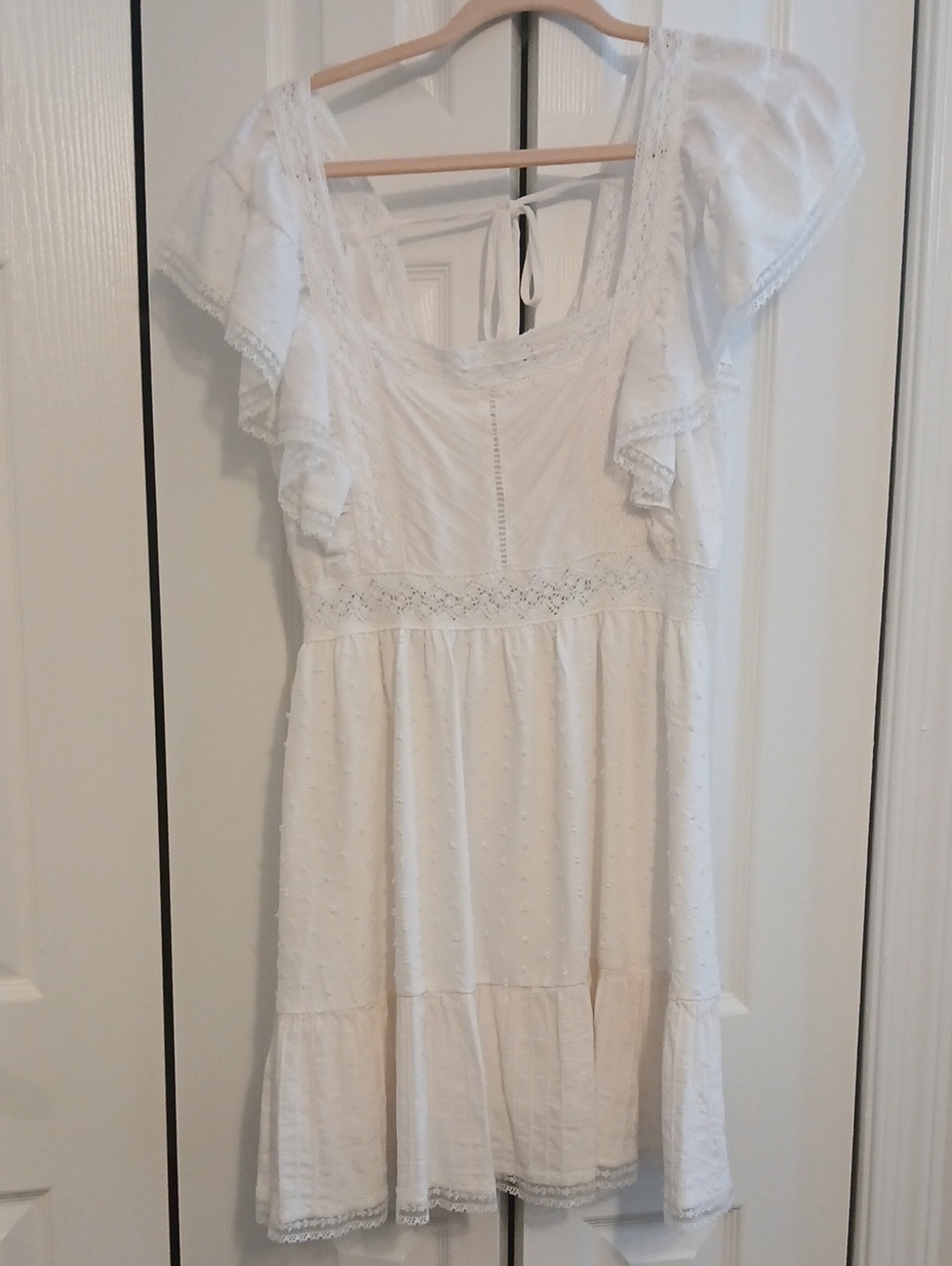 Franscesca's White Ruffle Sleeve Summer Dress